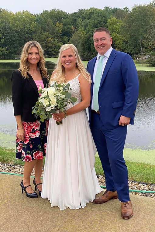 Bride & Groom with Bretta Bride & Groom with Bretta