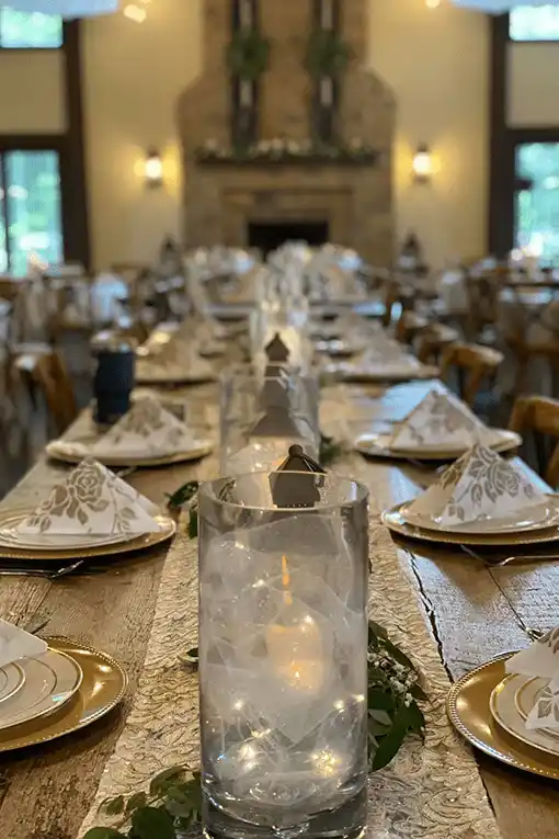 wedding table decor Photo of awedding table put together by wedding coordinator, Bretta Thompson