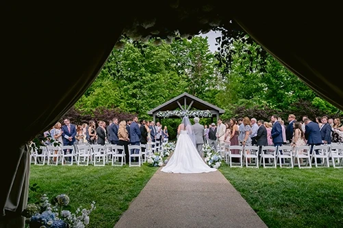 Outdoor wedding ceremony at Barn at Bay Horse Inn coordinated by Weddings by Bretta, Indianapolis wedding coordinator