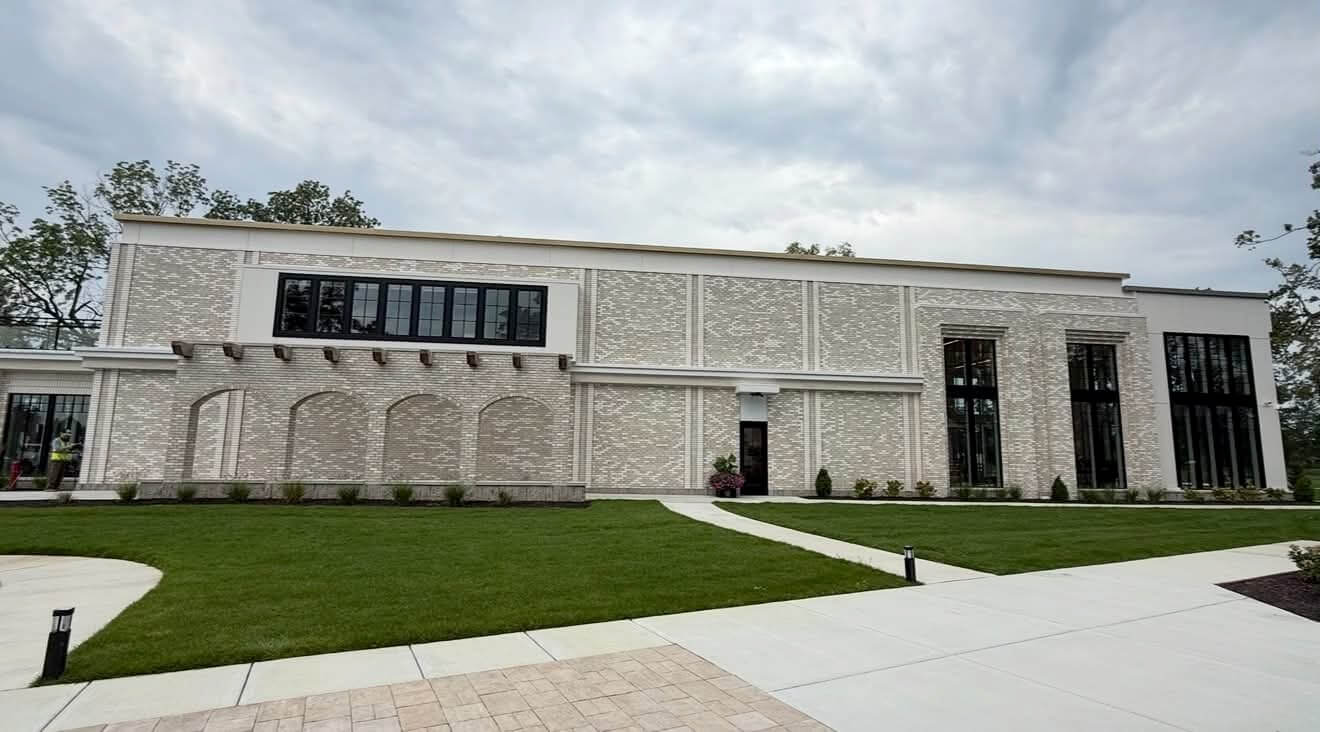 Westwood Vowery and Estate wedding venue in Westfield, Indiana